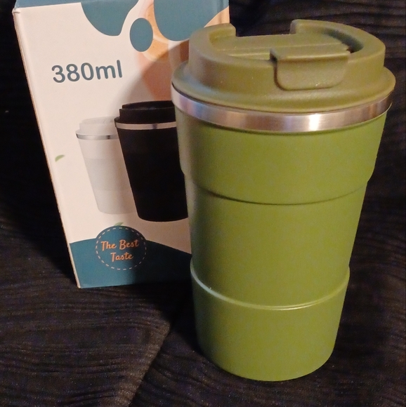 380ml Green vacuum insulted travel cup (102324E) - Picture 1 of 7